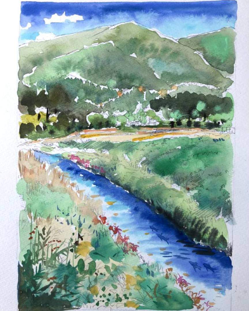 The Takeda River has contributed to the region's agriculture and has long served as an important water source for the local residents. Additionally, there are historical buildings and tourist attractions scattered throughout the surrounding area.